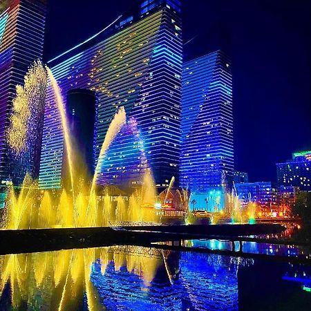 Orbi City Hotel Sea View Batumi Esterno foto