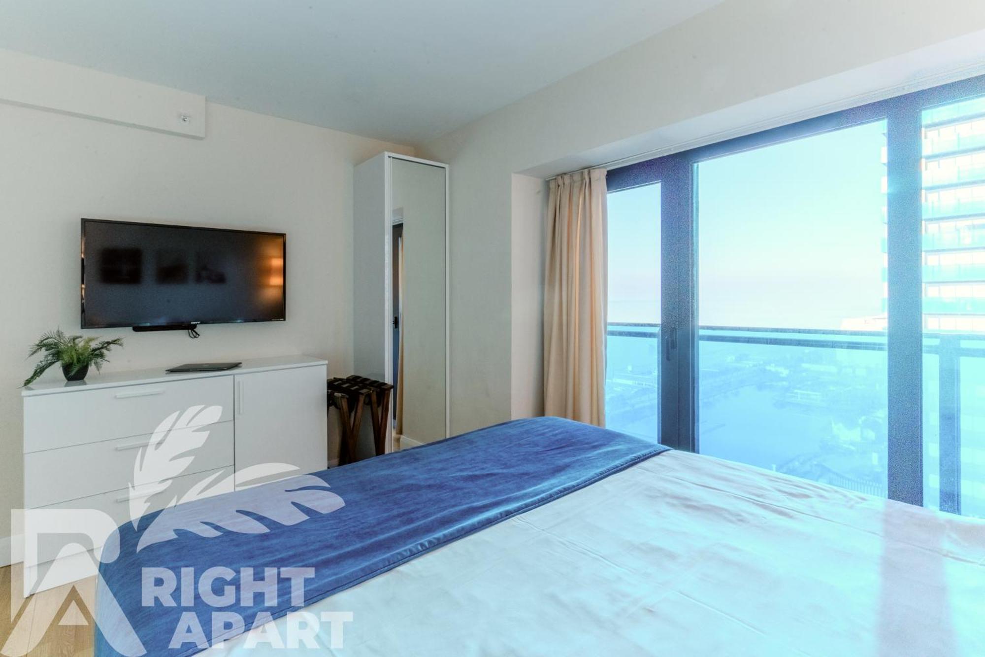Orbi City Hotel Sea View Batumi Esterno foto